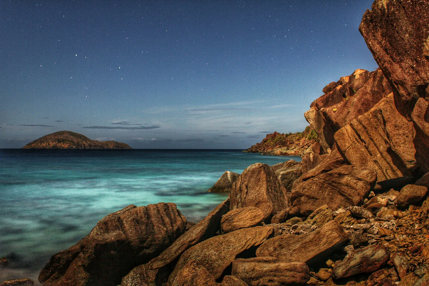 Turquoise Rocks landscape photography by John Frazee